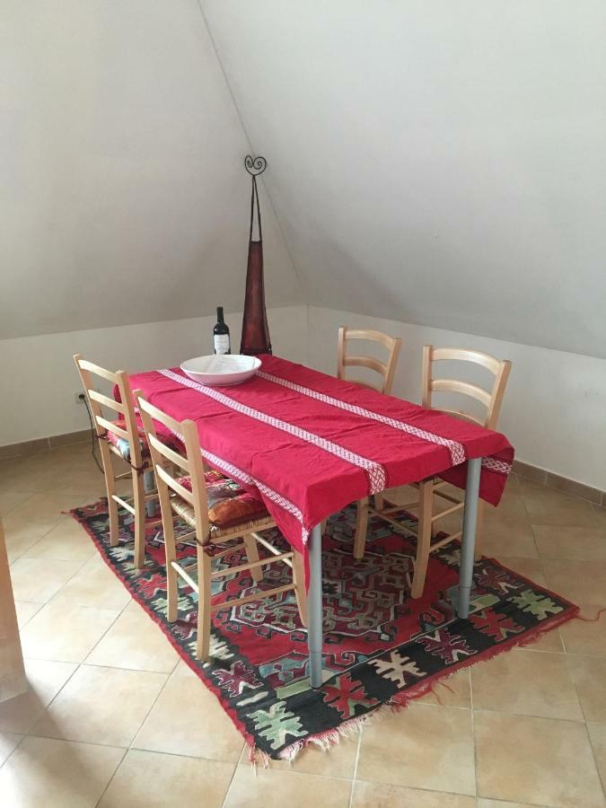 Apartamento Helle Und Ruhige Dachgeschosswohnung *